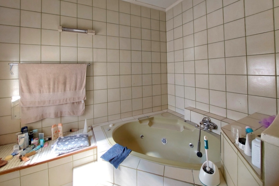 4 Bedroom Property for Sale in Upington Northern Cape